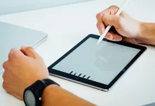 Кой е най-добрият стилус за iPad mini